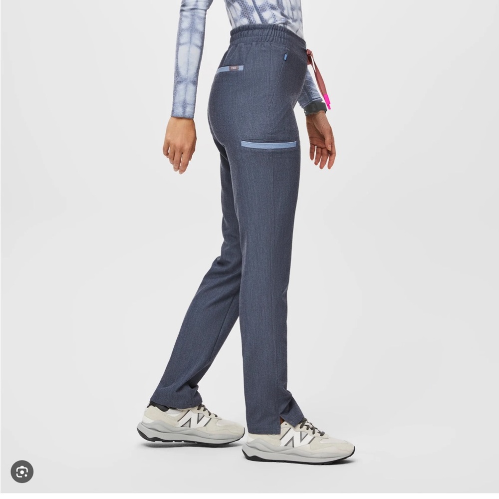 Figs Women’s Evan’s Skinny Pants size small tall